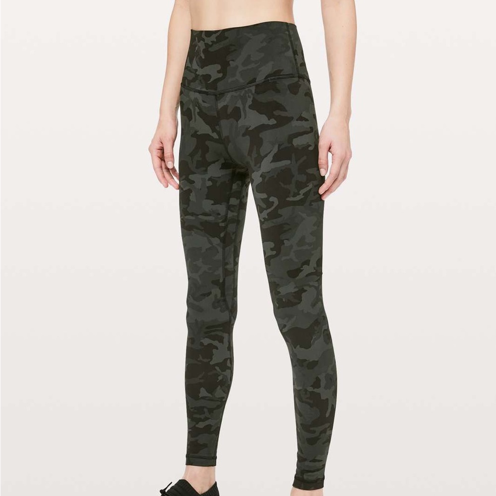 Lululemon Green Camo Leggings 4 28”